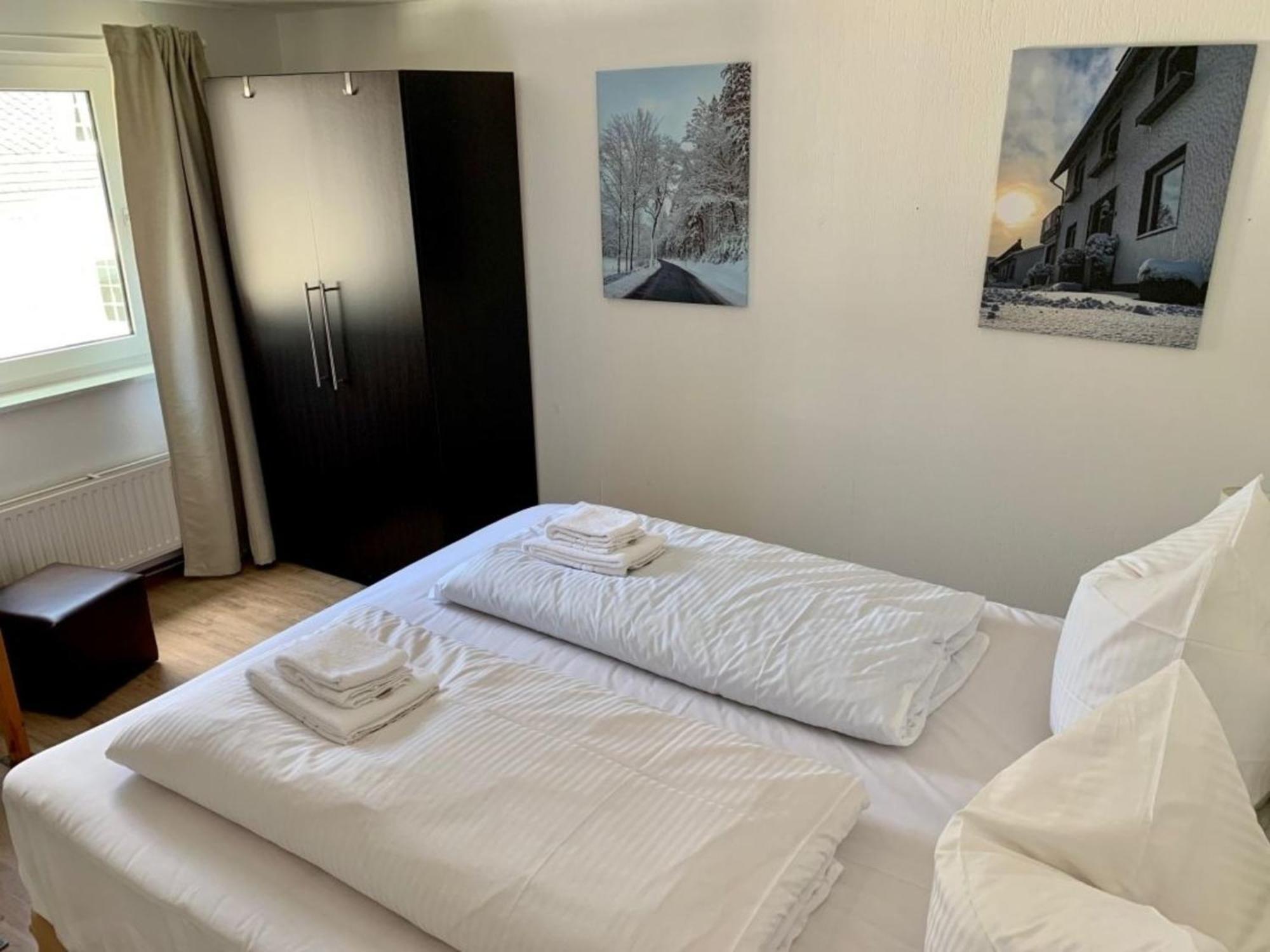 Ferienwohnung Winterberg Lodge Bagian luar foto